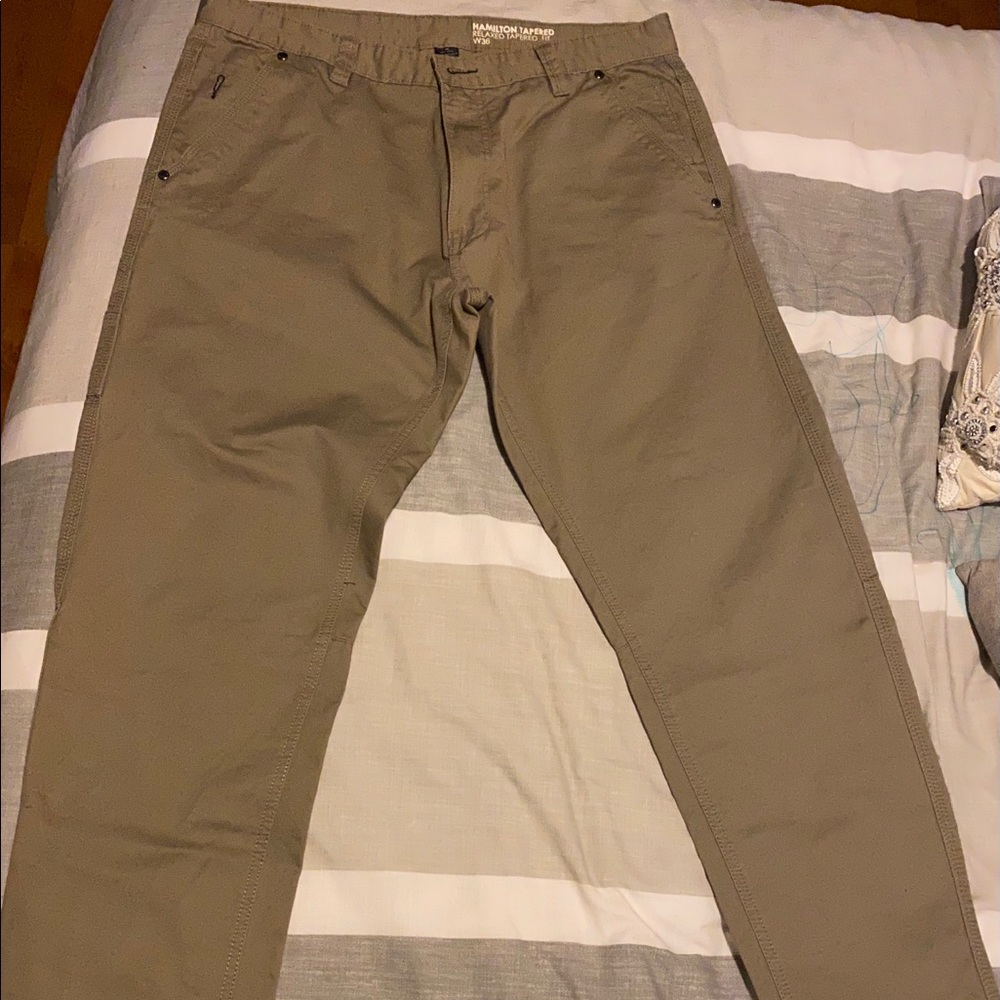 Men’s Tapered Khaki Colored Pants SIZE 36